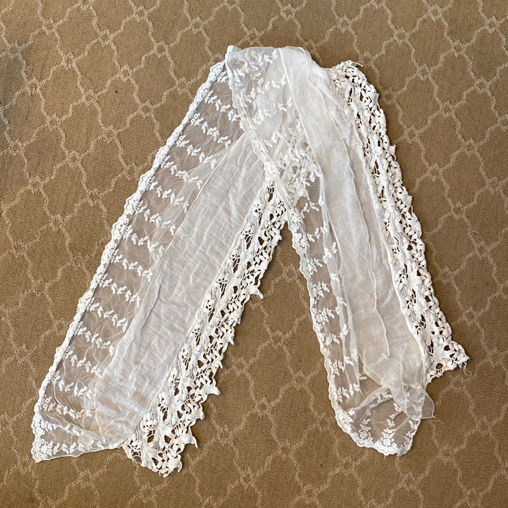 FREE PEOPLE IVORY SCARF